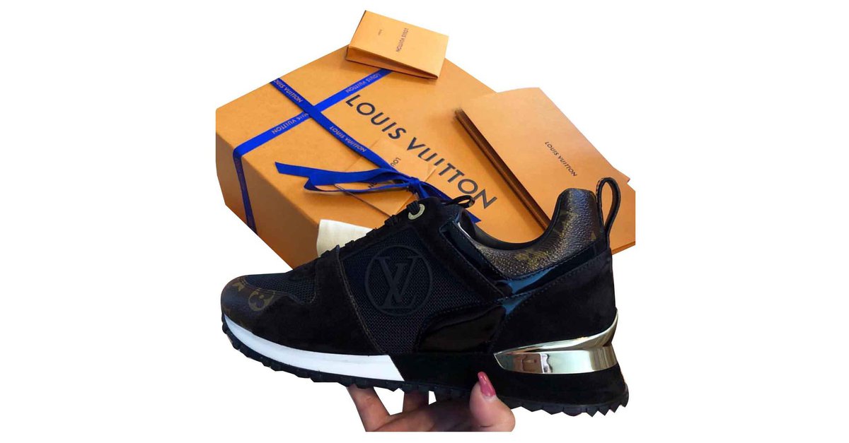 Louis Vuitton run away sneakers Brown Leather ref.542668 - Joli Closet