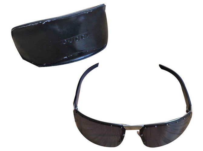 GUCCI WOMAN'S VINTAGE SUNGLASSES GREAT 