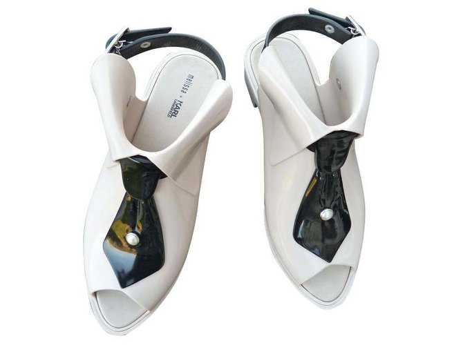 Karl Lagerfeld Melissa Preto Fora de branco Plástico