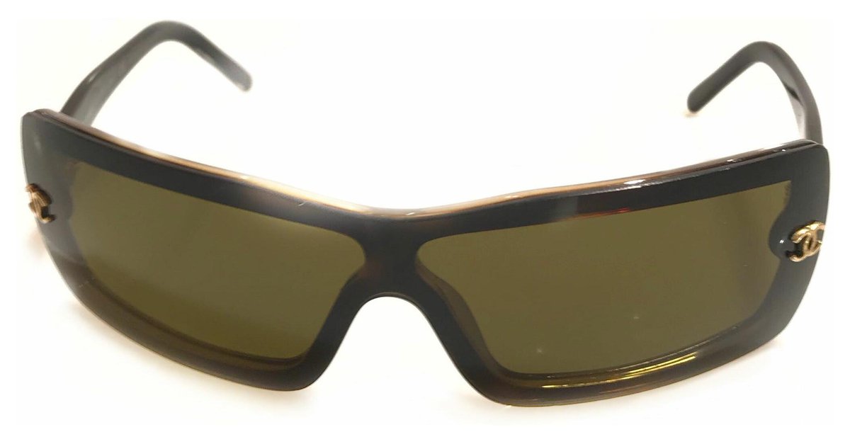 Chanel Brown Rimless Wrap-Around Sunglasses Dark brown ref.118794 - Joli  Closet