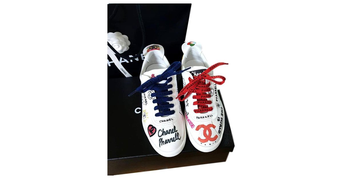 Cloth trainers Chanel x Pharrell Williams White size 38.5 EU in Cloth -  19450428