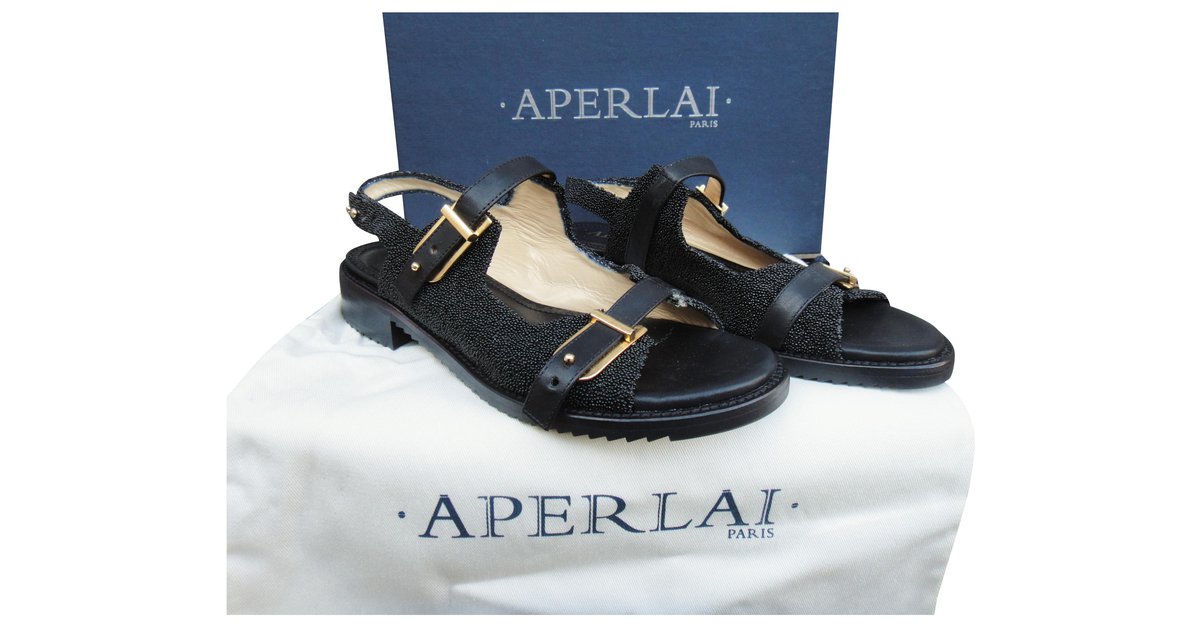 new Aperlai sandals Boxed Black Leather ref.121697 Joli Closet