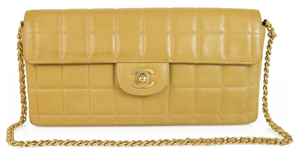 Chanel Chocolate Bar Beige Lambskin Leather Square Quilted CC Flap top Bag  ref.123412