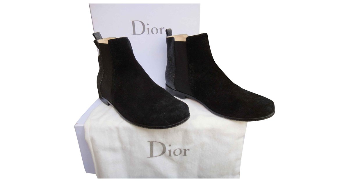 dior suede boots