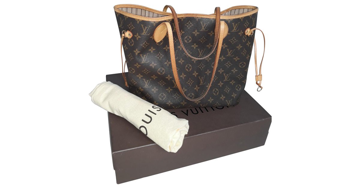 Louis Vuitton Monogram Patches Neverfull MM w/ Pouch - Brown Totes,  Handbags - LOU543727