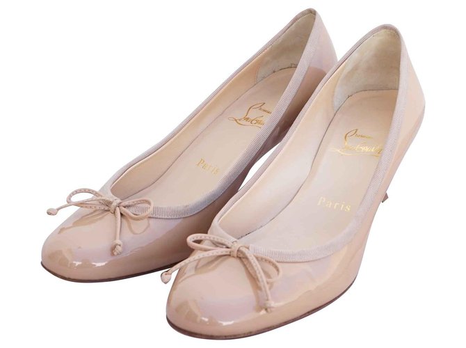 Christian Louboutin Marcia Balla Pumps (Verkauft) - Joli Closet