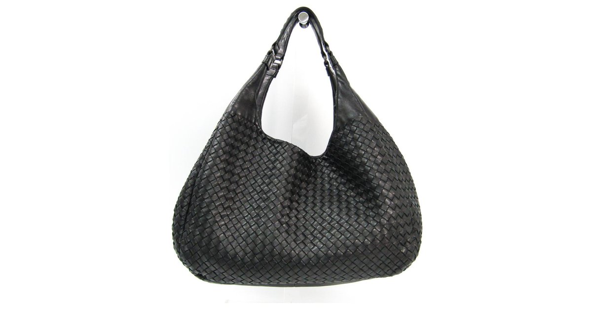 Bottega Veneta Black Large Intrecciato Campana Leather Hobo ref.145284 -  Joli Closet