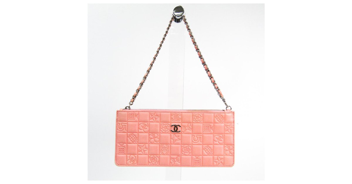 Chanel Pink Lucky Charms Pochette Leather ref.145435