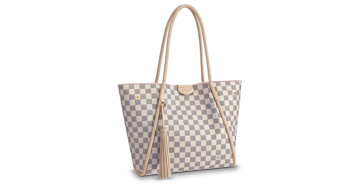 Louis Vuitton LV Propriano handbag new Beige Leather ref.155991 - Joli  Closet