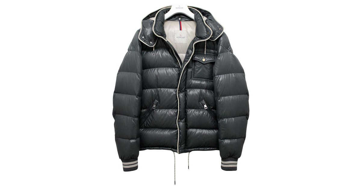 Moncler BORROME Dark grey Polyamide ref.156201 - Joli Closet