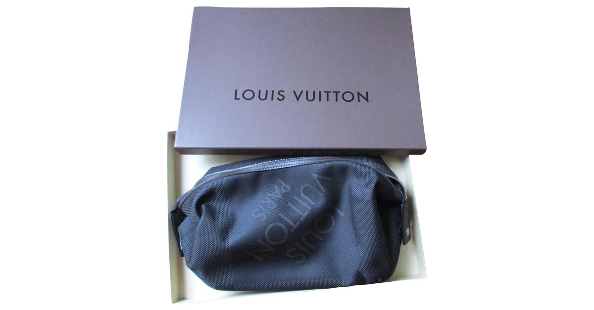 Louis Vuitton Toiletry bag , giant checkerboard. Black Cloth ref.156486 -  Joli Closet