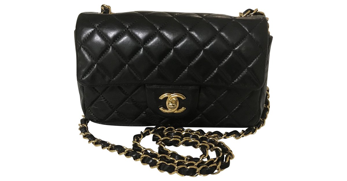 Timeless Chanel Mini Rectangular Classic Flap Bag Black Leather ref.158392  - Joli Closet