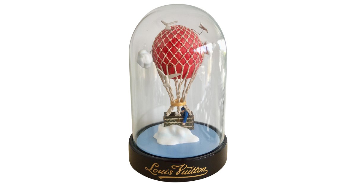 Louis Vuitton, a hot air balloon, around the year 2000. - Bukowskis