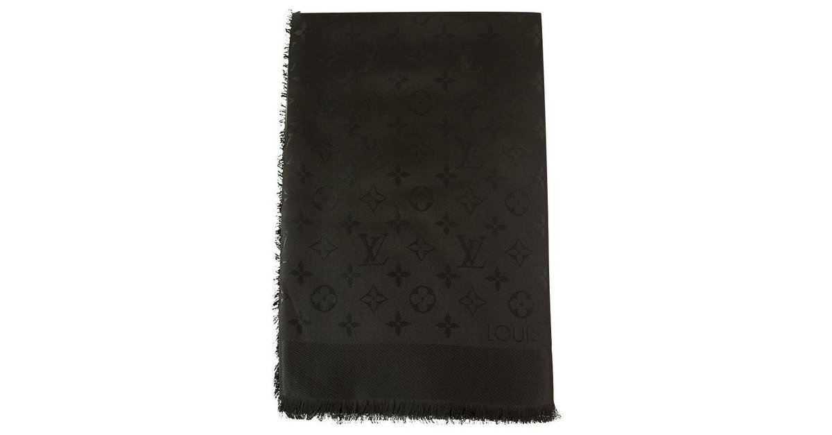 Louis Vuitton monogram black Tone on tone shawl weaved jacquard silk M71329  ref.163036 - Joli Closet