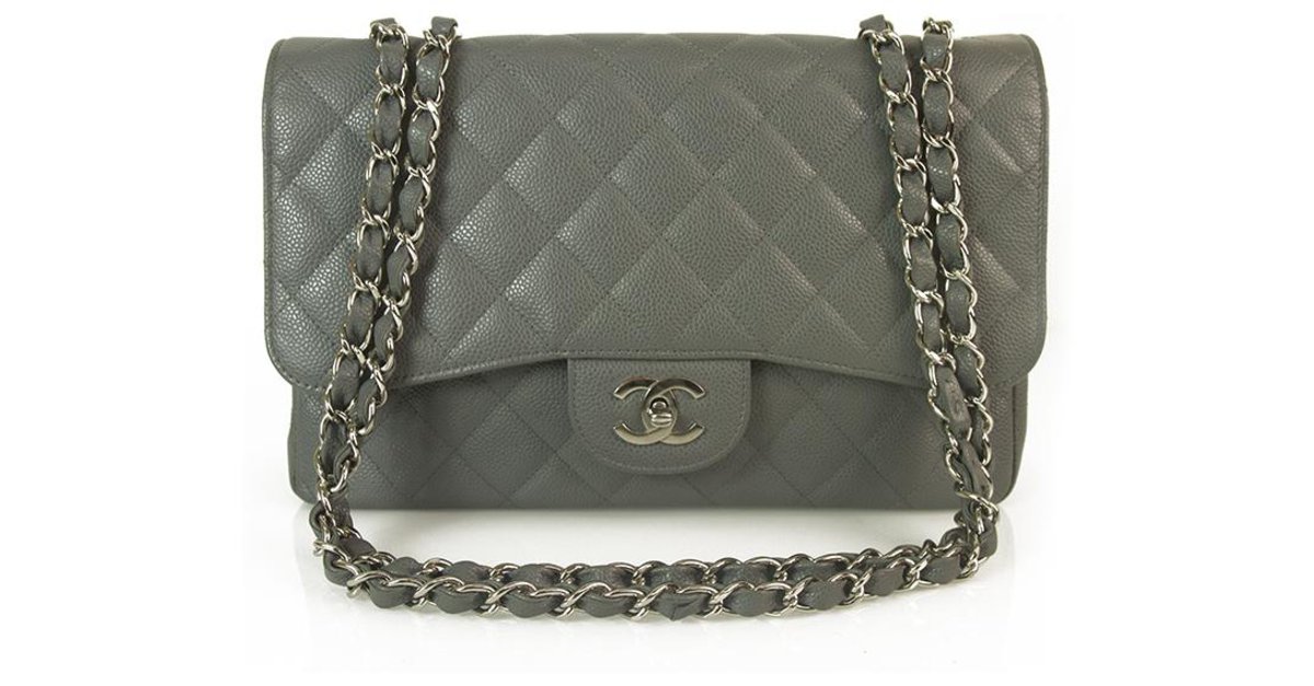 Timeless Chanel Grey snakeskin Jumbo classic flap bag i ref.301928 - Joli  Closet