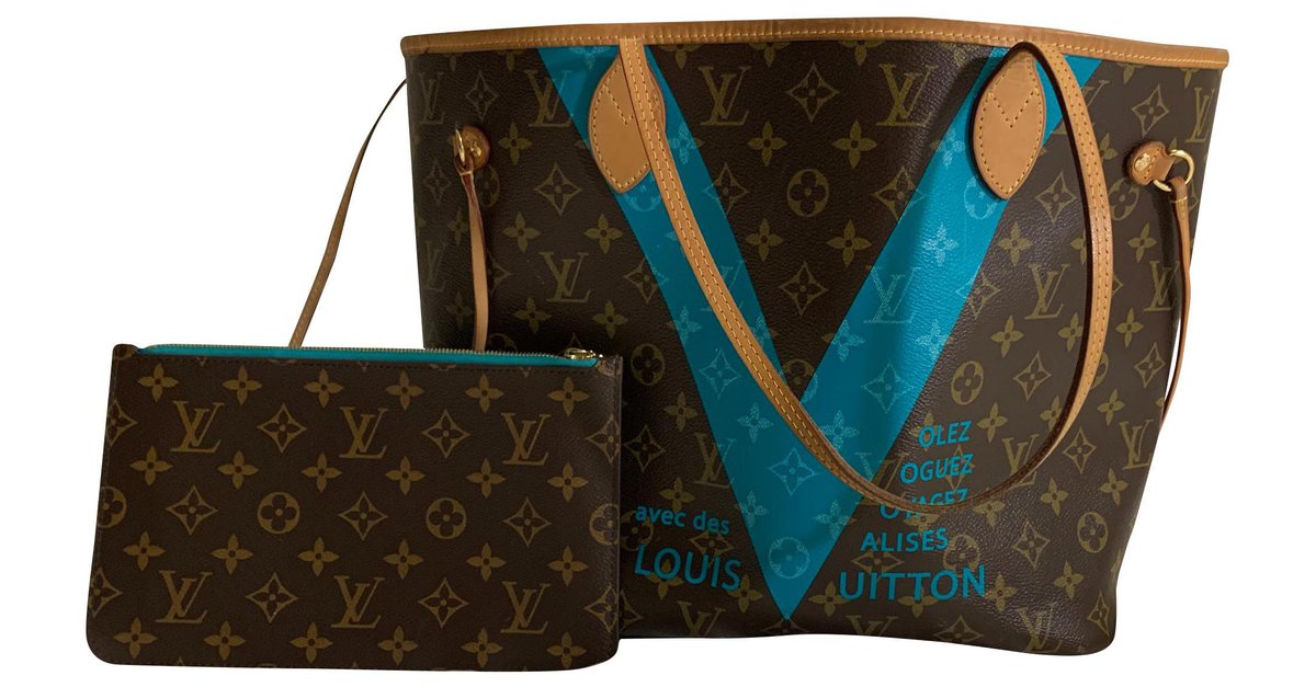 Louis Vuitton Limited Edition Navy Blue Nylon Bulles GM Bag - Yoogi's Closet