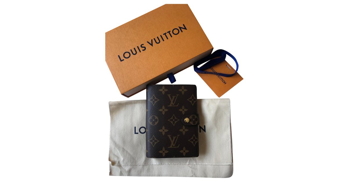 Louis Vuitton Agenda MM Brown Leather ref.655054 - Joli Closet