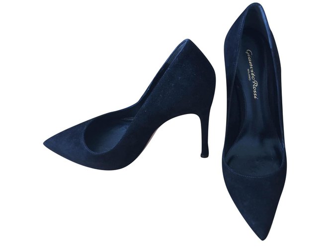 Gianvito Rossi High heel Black Nubuck Joli Closet