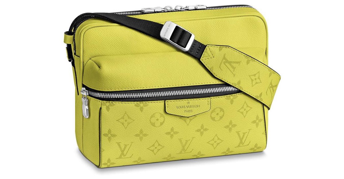 Outdoor cloth bag Louis Vuitton Yellow in Cloth - 16817008