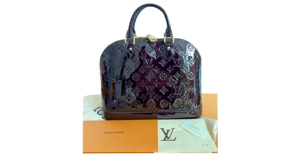 LOUIS VUITTON Amarante Vernis Alma PM Bag – Susannah Designer