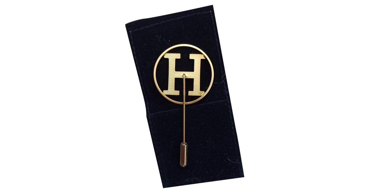 Hermes*Broche Cor H*Hロゴゴールドメタルブローチ レア*Hermes*Broche Cor H*Hロゴリザードゴールドメタルブローチ