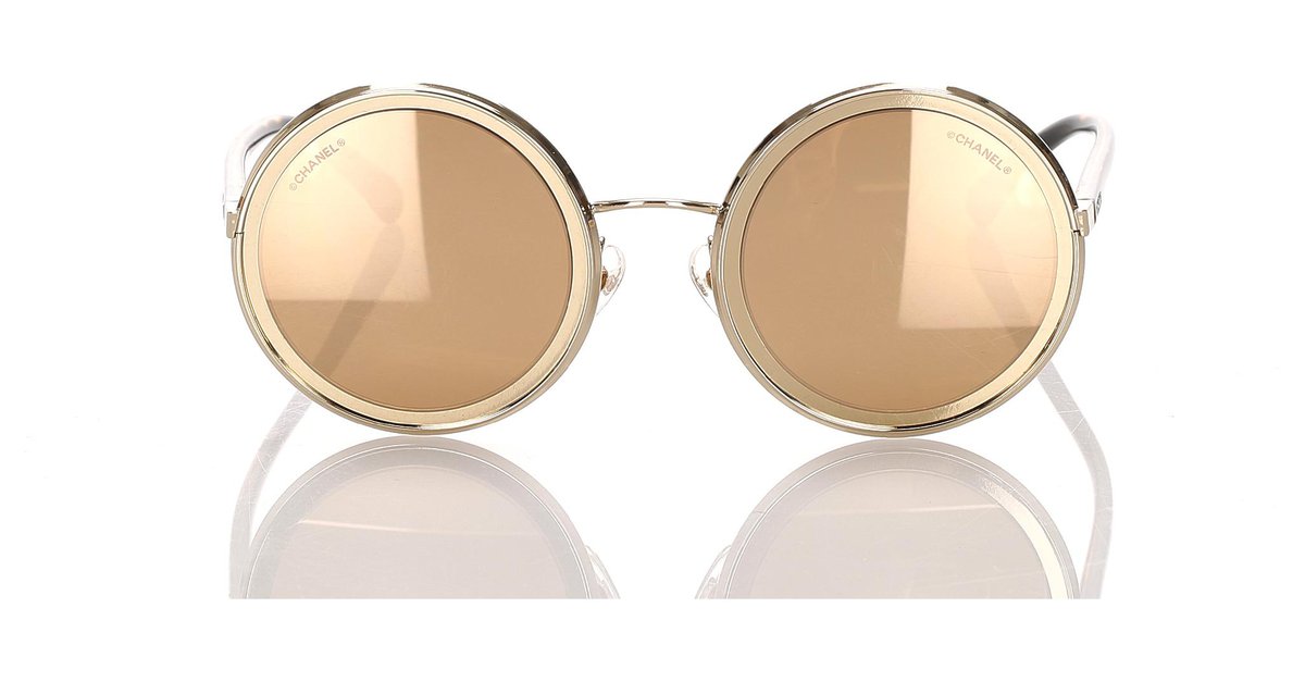 Chanel Gold 18K Round Mirror Sunglasses Golden Metal Plastic ref.194784