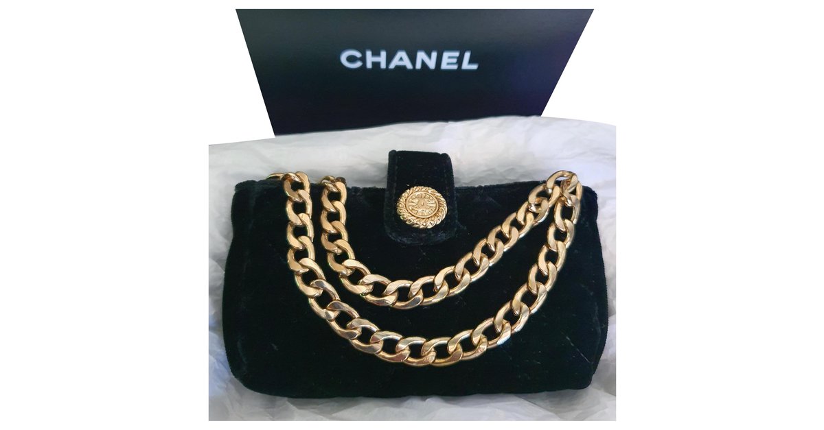 Chanel clutch / mini bag Black Golden Velvet ref.202358