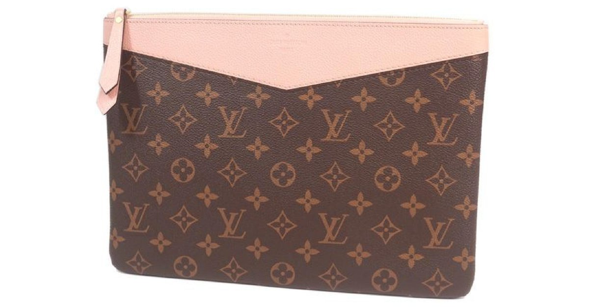 LOUIS VUITTON Daily pouch Womens pouch M62942 rose Poudre Cloth ref.205111  - Joli Closet