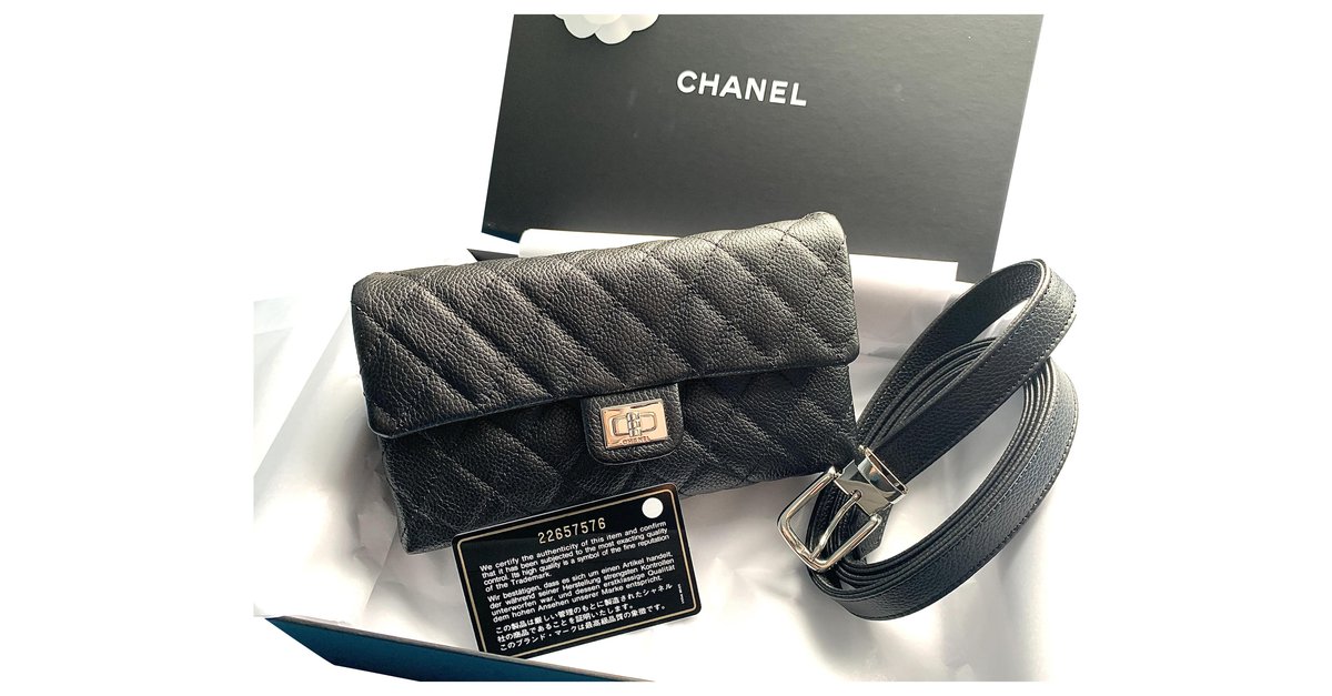 Chanel uniform 2.55 bum belt bag Black Leather ref.205749