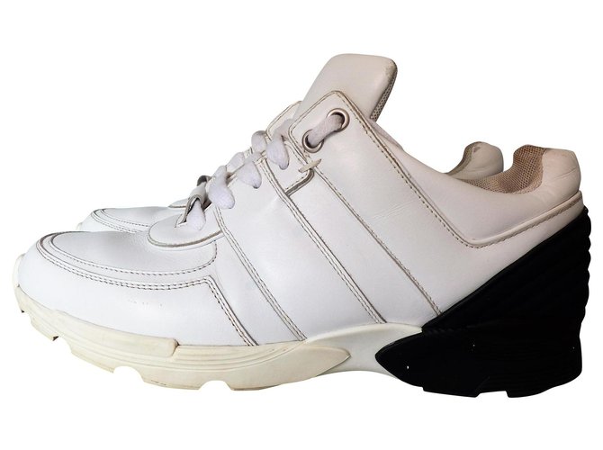 chanel running shoes