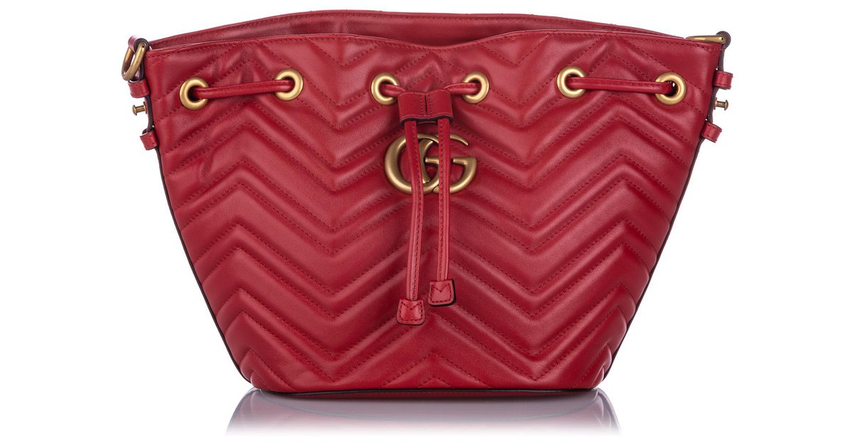 Sac bandoulière Gucci en velours rouge Marmont Cuir Veau façon poulain  Tissu ref.190084 - Joli Closet