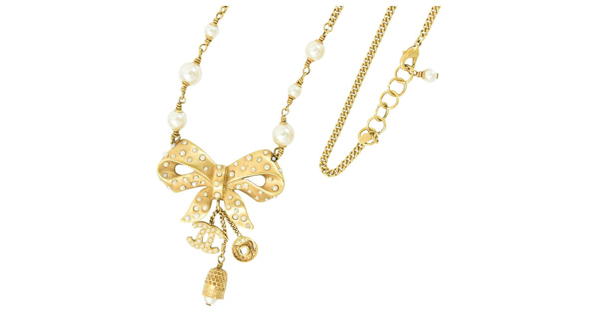 Chanel Necklaces Golden Gold-plated ref.956387 - Joli Closet