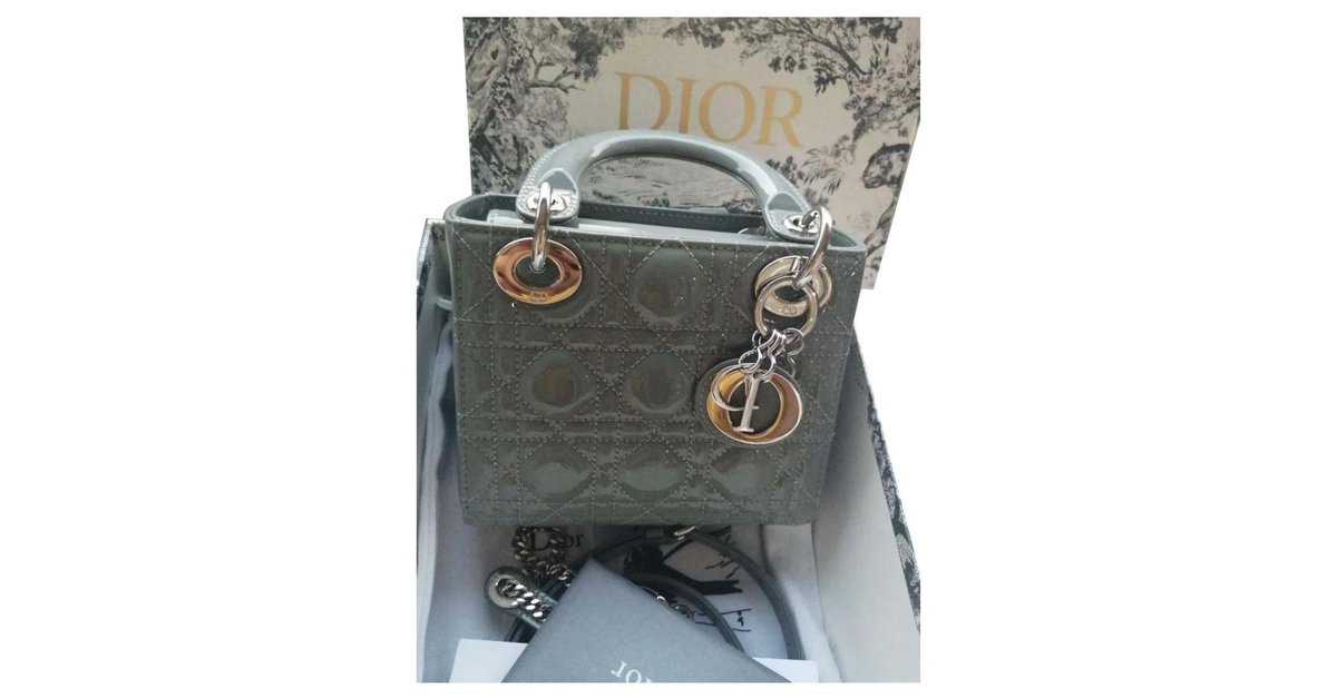 Christian Dior Lady Dior Grey Patent Leather Ref.220006 - Joli Closet