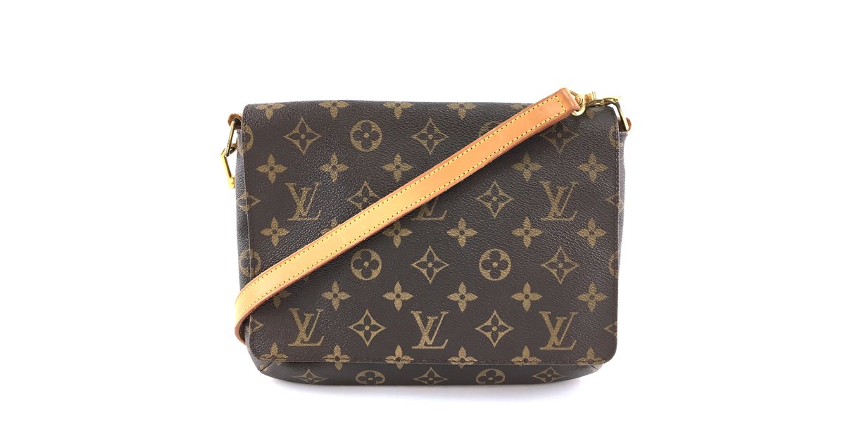 louis vuitton musette tango long strap