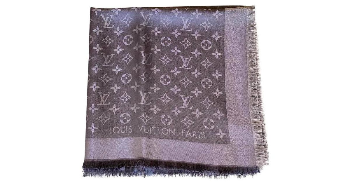 Louis Vuitton Schals Grau Seide ref.221981 - Joli Closet