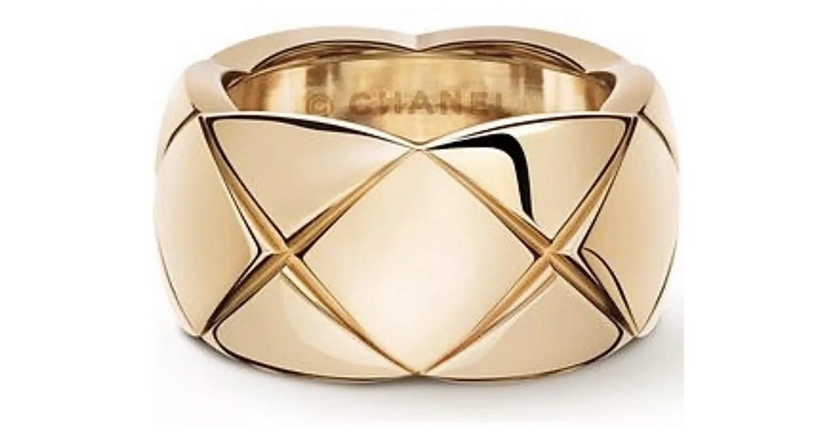 Coco Crush Chanel Coco crash Gold hardware Yellow gold ref.224739 - Joli  Closet