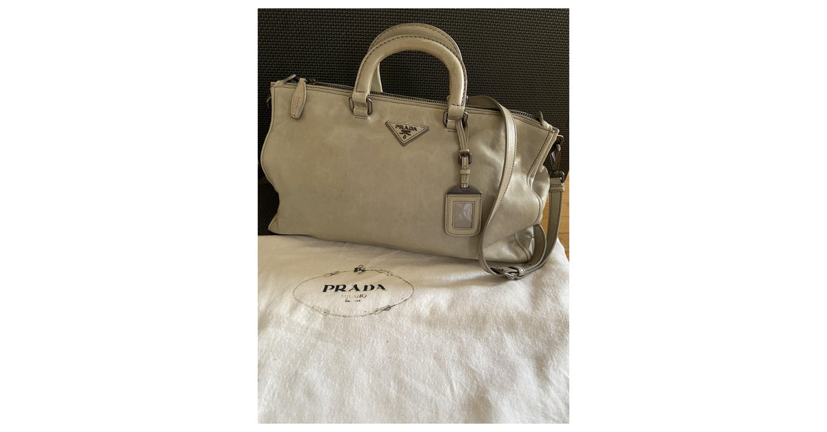 Prada Saffiano Clutch Bag Grey Leather Pony-style calfskin ref.958324 -  Joli Closet