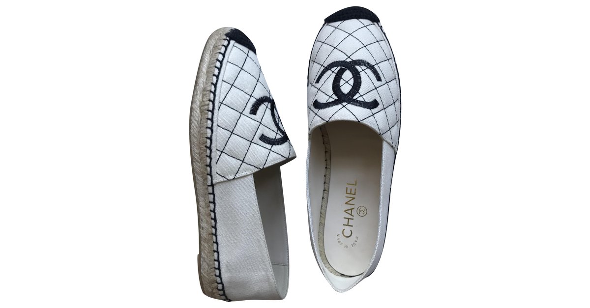 Chanel Black Tweed CC Platform Slide Sandals Size 35 Chanel