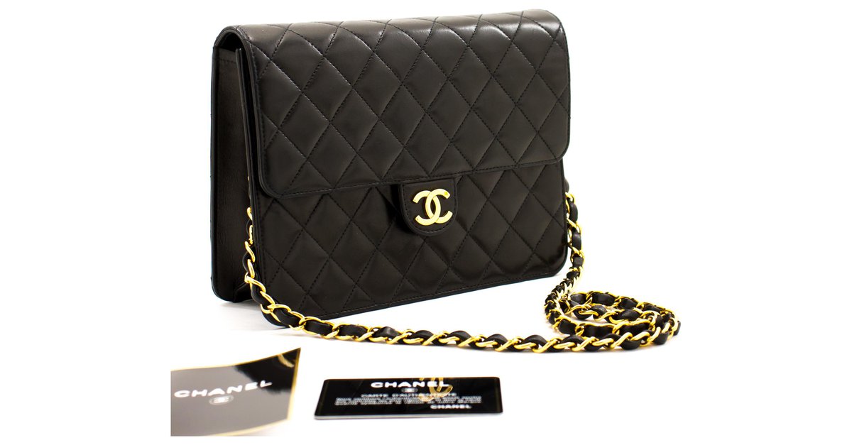 CHANEL Small Chain Shoulder Bag Clutch Black Quilted Flap Lambskin Leather  ref.234988