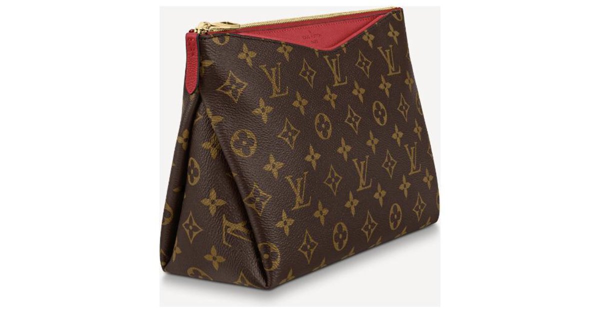 Louis Vuitton, Bags, Louis Vuitton Monogram Pallas Beauty Case Clutch