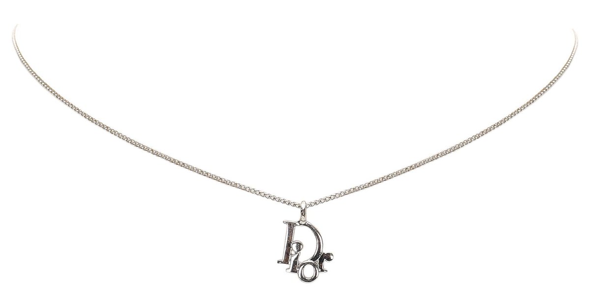 Dior Logo Necklace  electricmallcomng