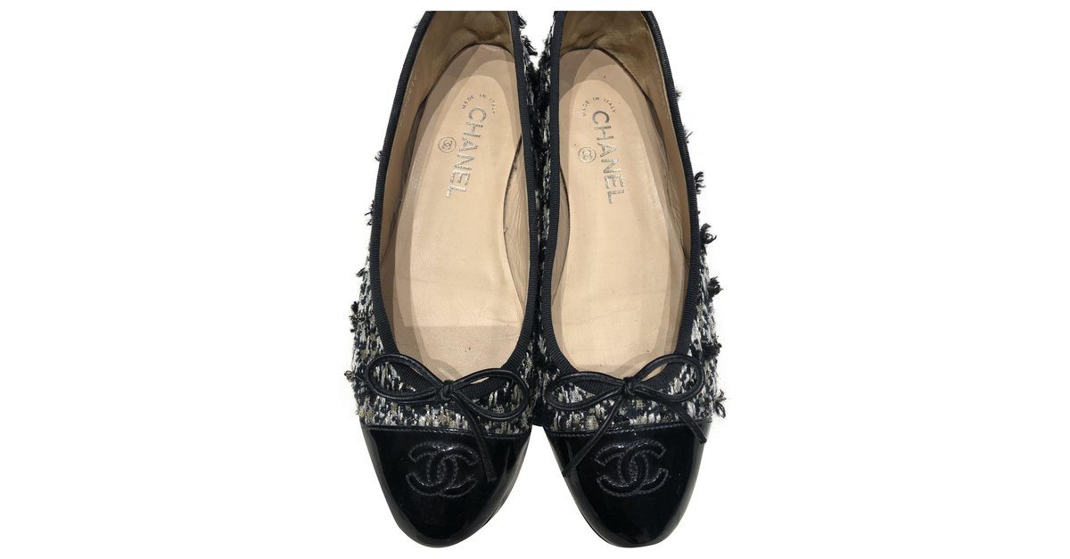 Chanel Black Suede and Patent Leather CC Cap Toe Ballet Flats - 38.5