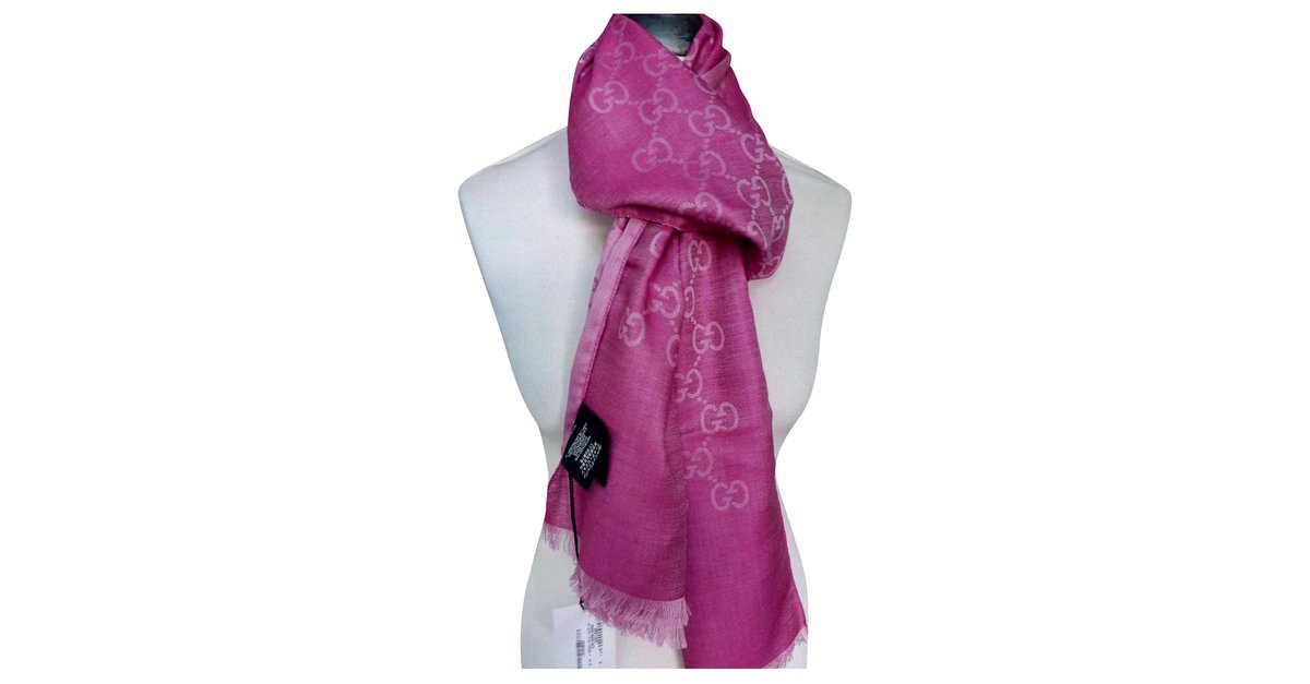 Gucci Monogram Pink Wool ref.144394 - Joli Closet