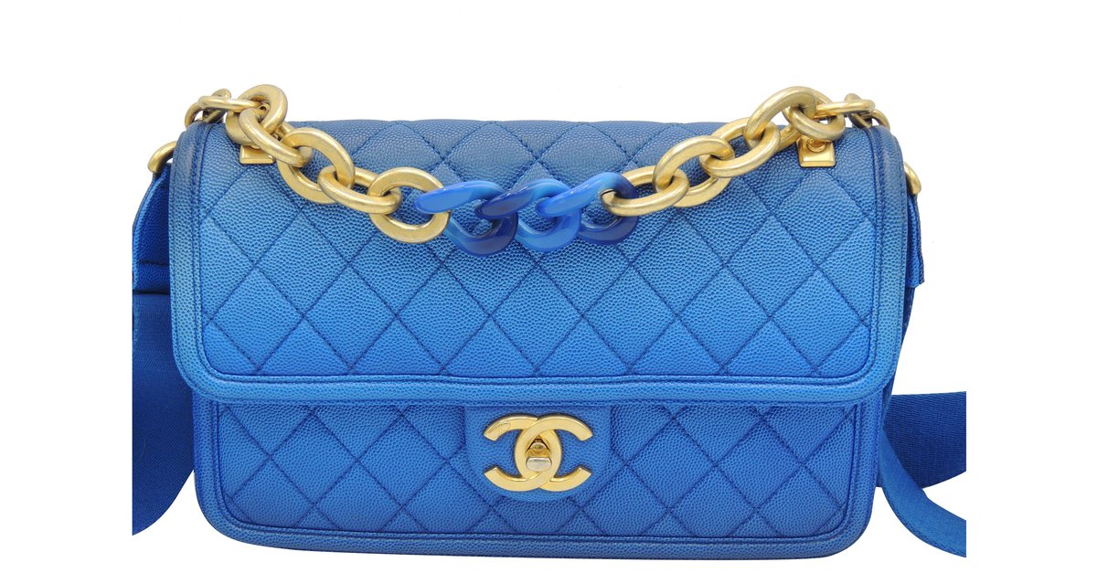 CHANEL Extremely rare! SUNSET ON THE SEA blue bag New condition Leather  ref.247567 - Joli Closet
