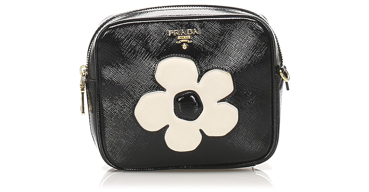 Prada Black Saffiano Vernice Crossbody Bag White Leather Patent leather  Pony-style calfskin ref.250447 - Joli Closet