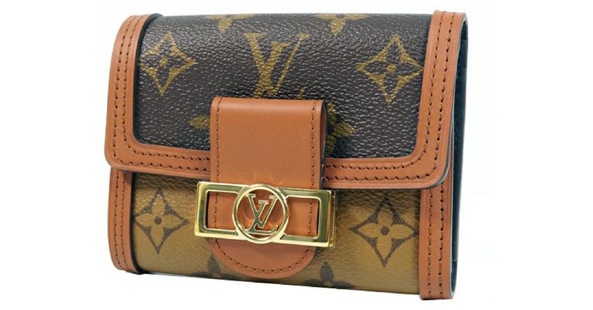 Louis Vuitton Dauphine Compact Wallet (M68725)