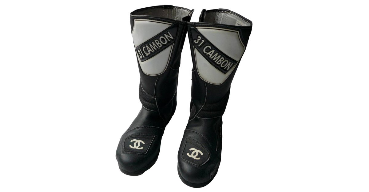 Cambon CHANEL boots AS IS Black Leather ref.243543 - Closet