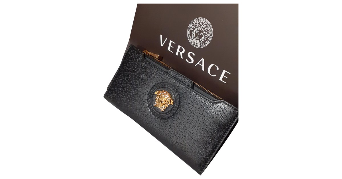 Versace Black 'La Medusa' Half Zip Wallet – BlackSkinny