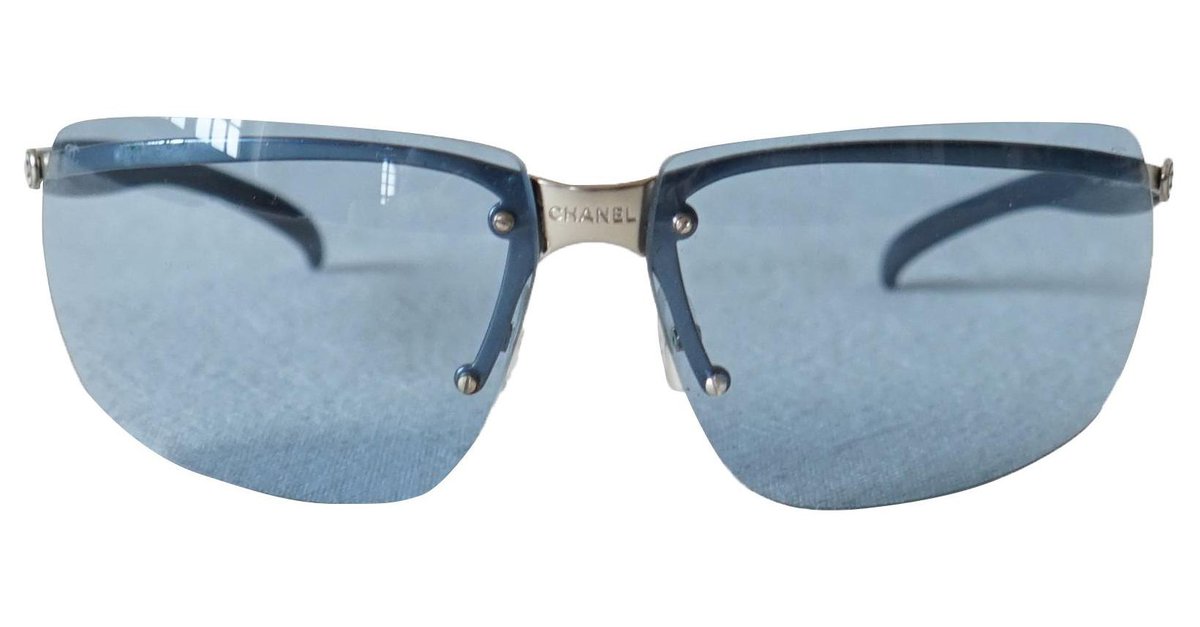 Sunglasses Chanel Blue in Metal - 36221960