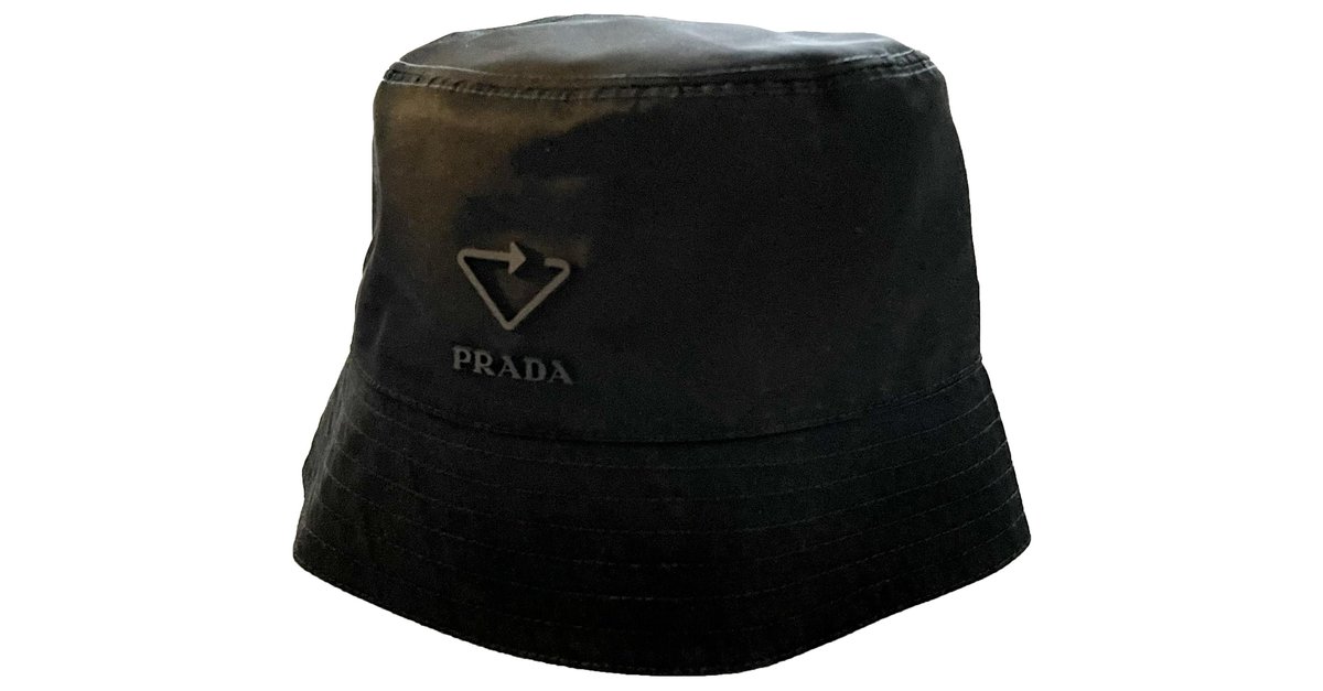 Re Nylon Embellished Bucket Hat in Black - Prada
